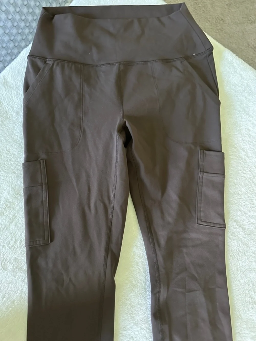 Avalanche High-Waist Brown Leggings